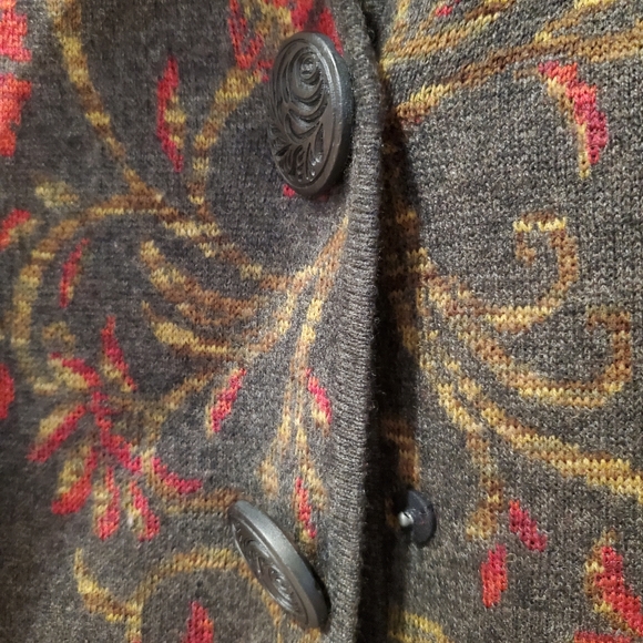 Icelandic Design Lambswool Cardigan S NWT - Picture 6 of 11